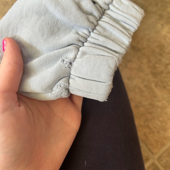 Brandy Melville blue sweatpants - Picture 4 of 8